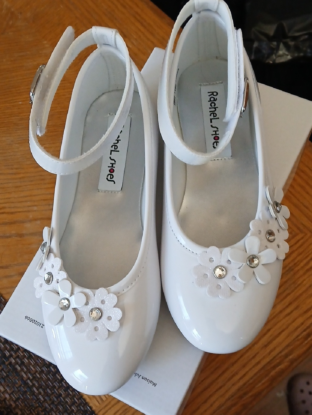 Rachel Shoes White Girls' Patent Mary Jane with Floral Rhinestones/ Size 3